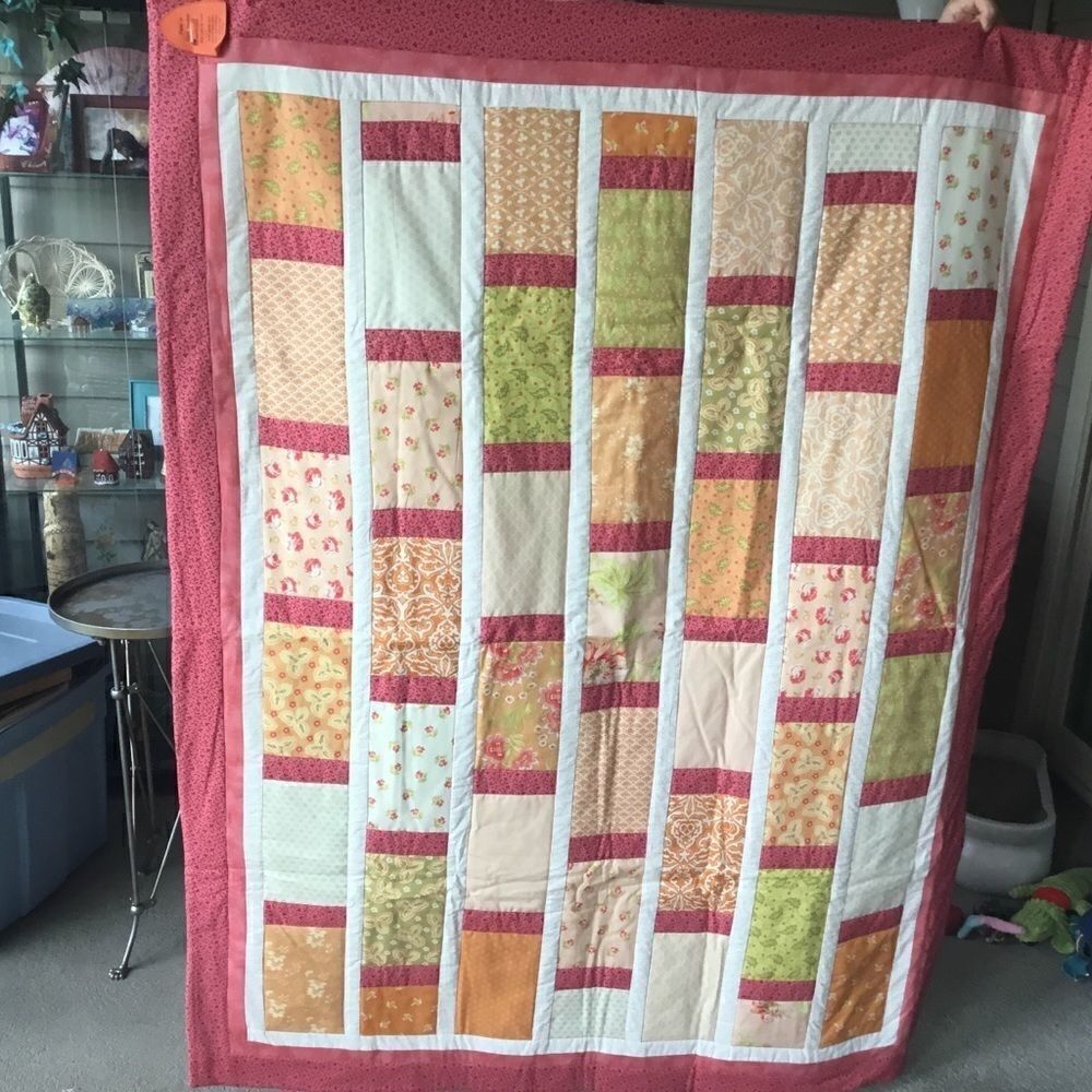 Handmade Quilt - Picture 2 of 13